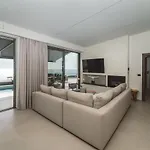 The Wave Grande Kathisma Lefkada Villa *