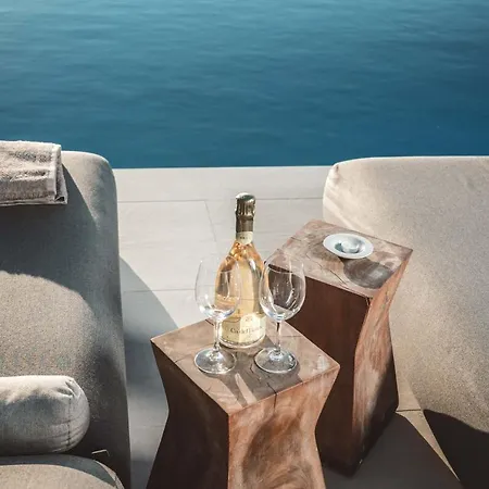 The Wave Grande Kathisma Lefkada