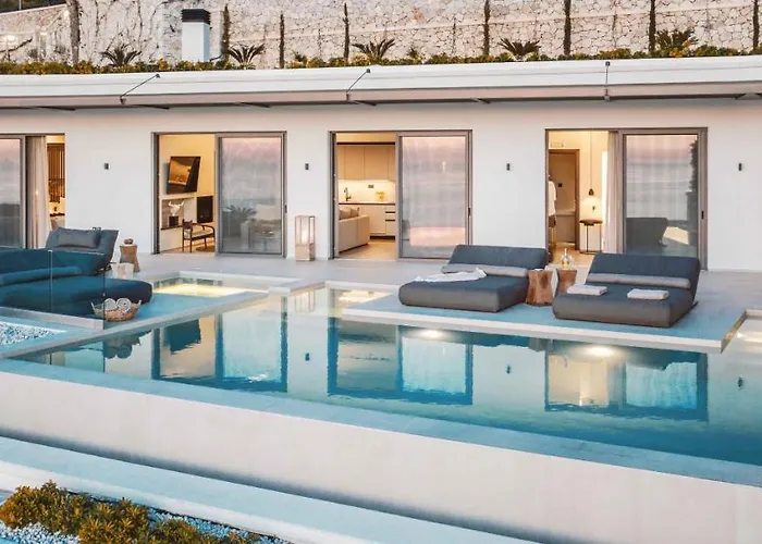 The Wave Grande Kathisma Lefkada